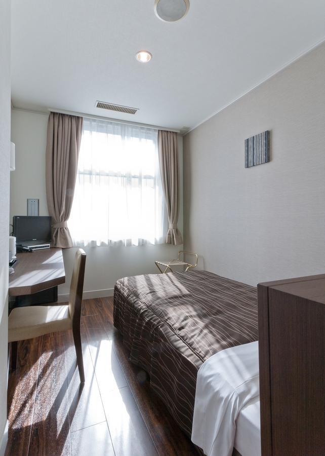Hotel Prive Shizuoka Station Kültér fotó